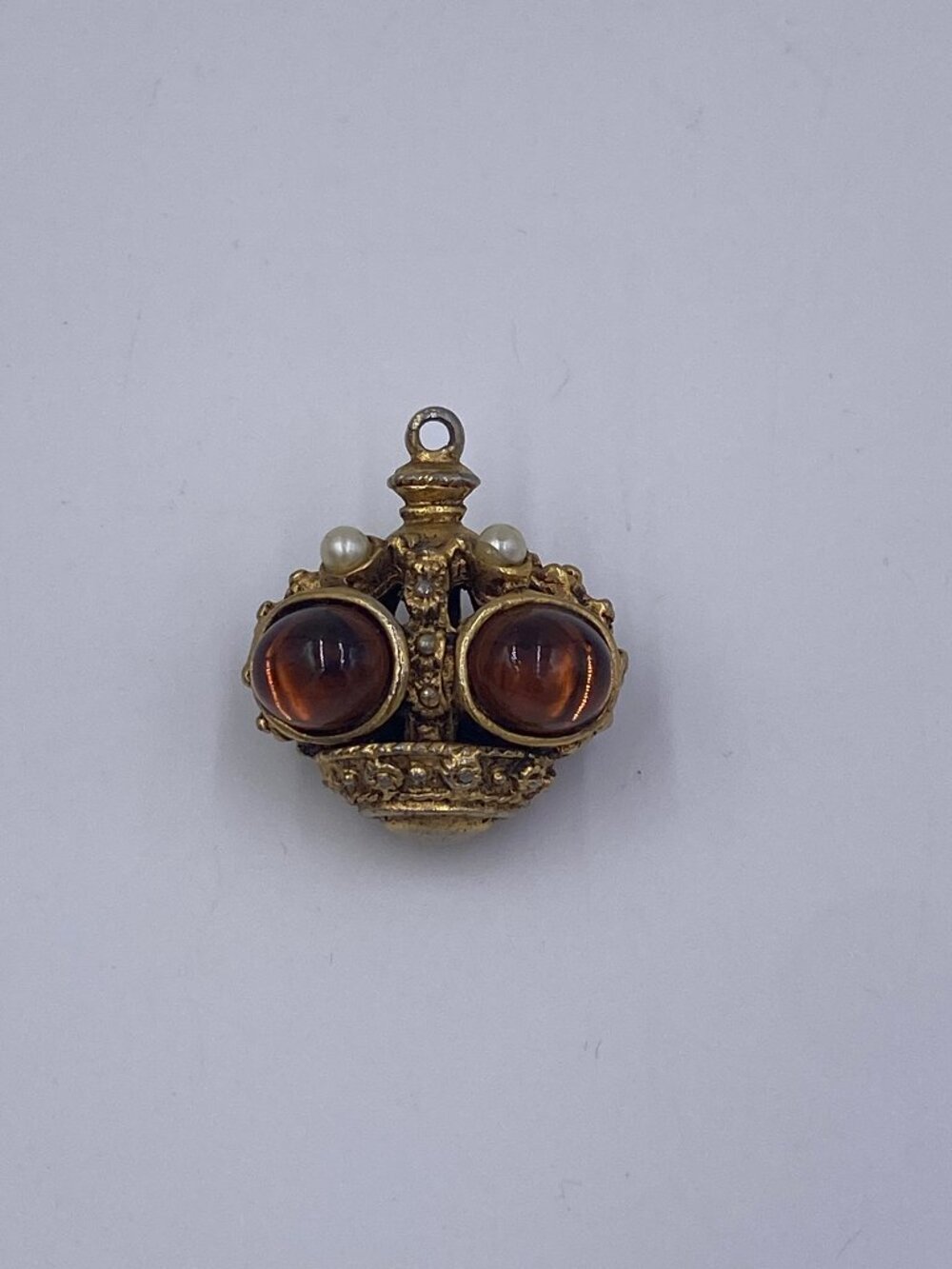 Vintage Etruscan Style Kitsch Crown Pendant Amber Faux Pearl Gold Tone